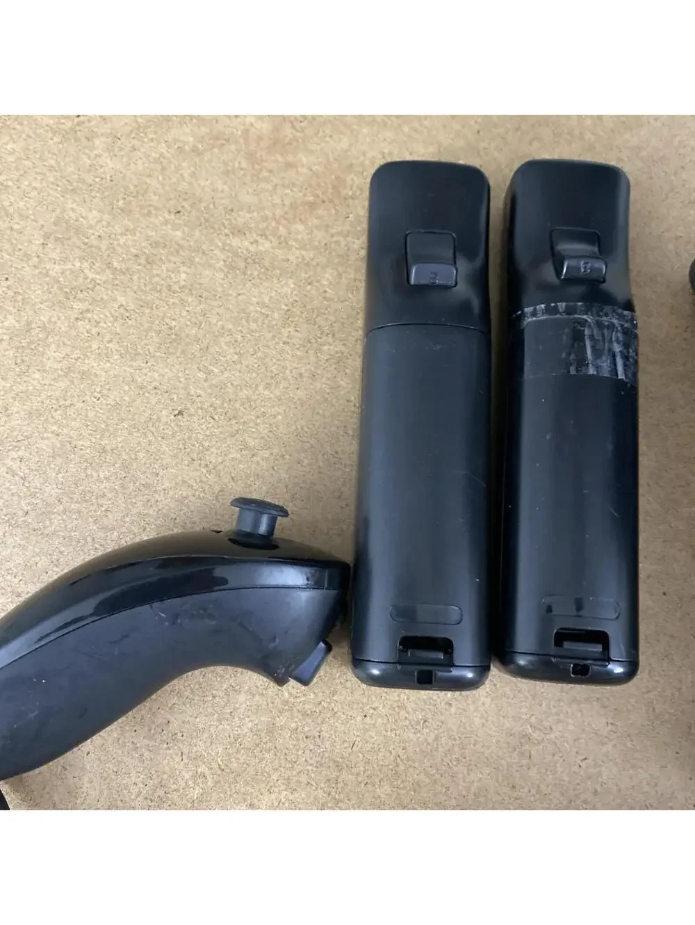 Black Nintendo Wii Bundle Tested And Working 2 Controllers